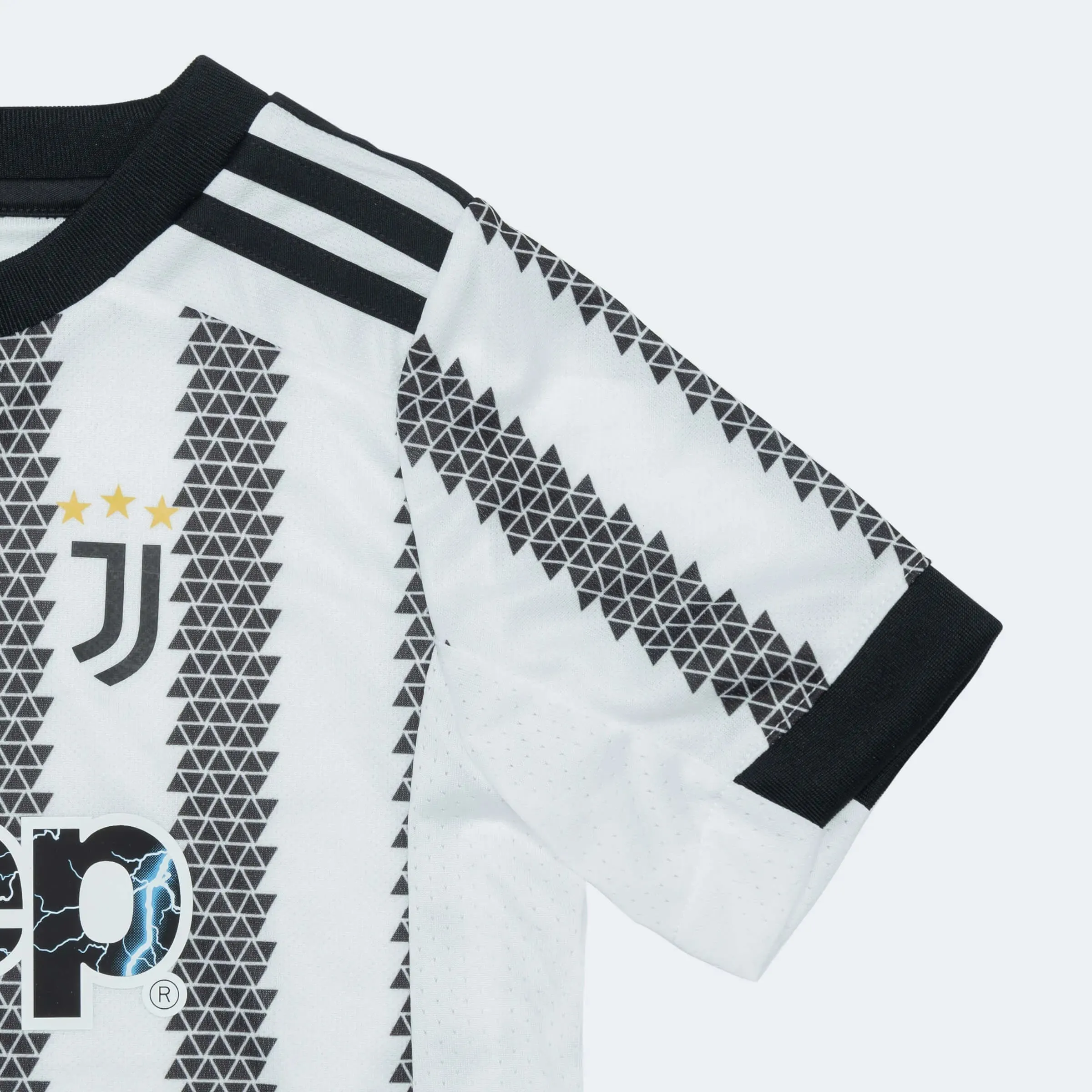 adidas 2022-23 Juventus Home Mini Kit - White-Black