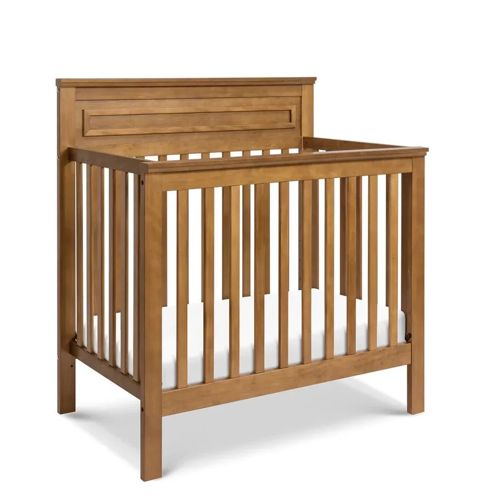 DaVinci - Autumn 4-in-1 Convertible Mini Crib