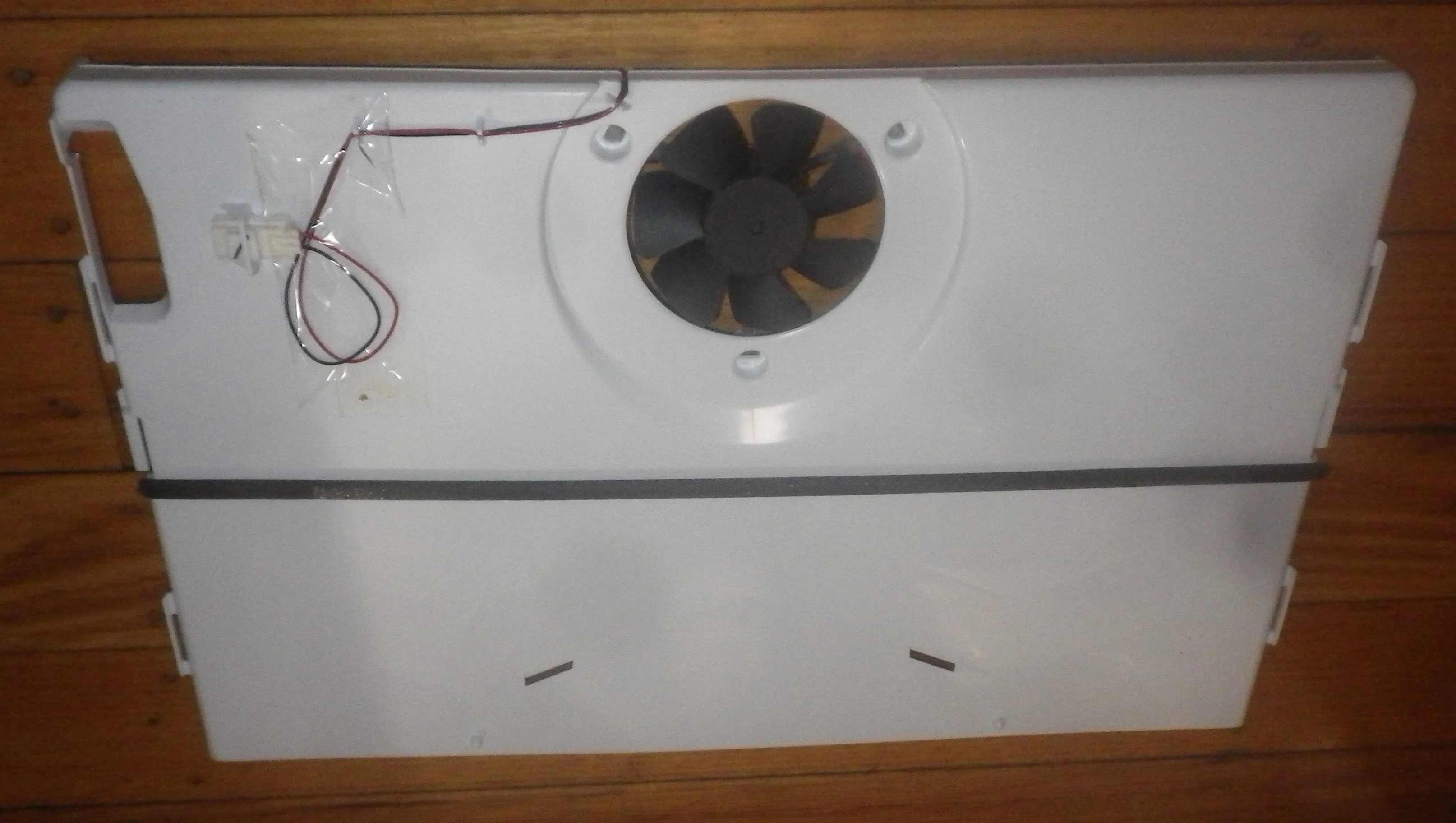 Fisher & Paykel E411T Refrigerator Freezer Compartment Fan Motor - # FP306094P