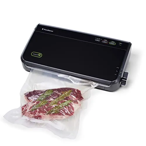 FoodSaver Vacuum Sealer Machine with Automatic Bag Detection, Sealer Bags and Roll, and Handheld Vacuum Sealer for Airtight Food Storage and Sous Vide, Silver