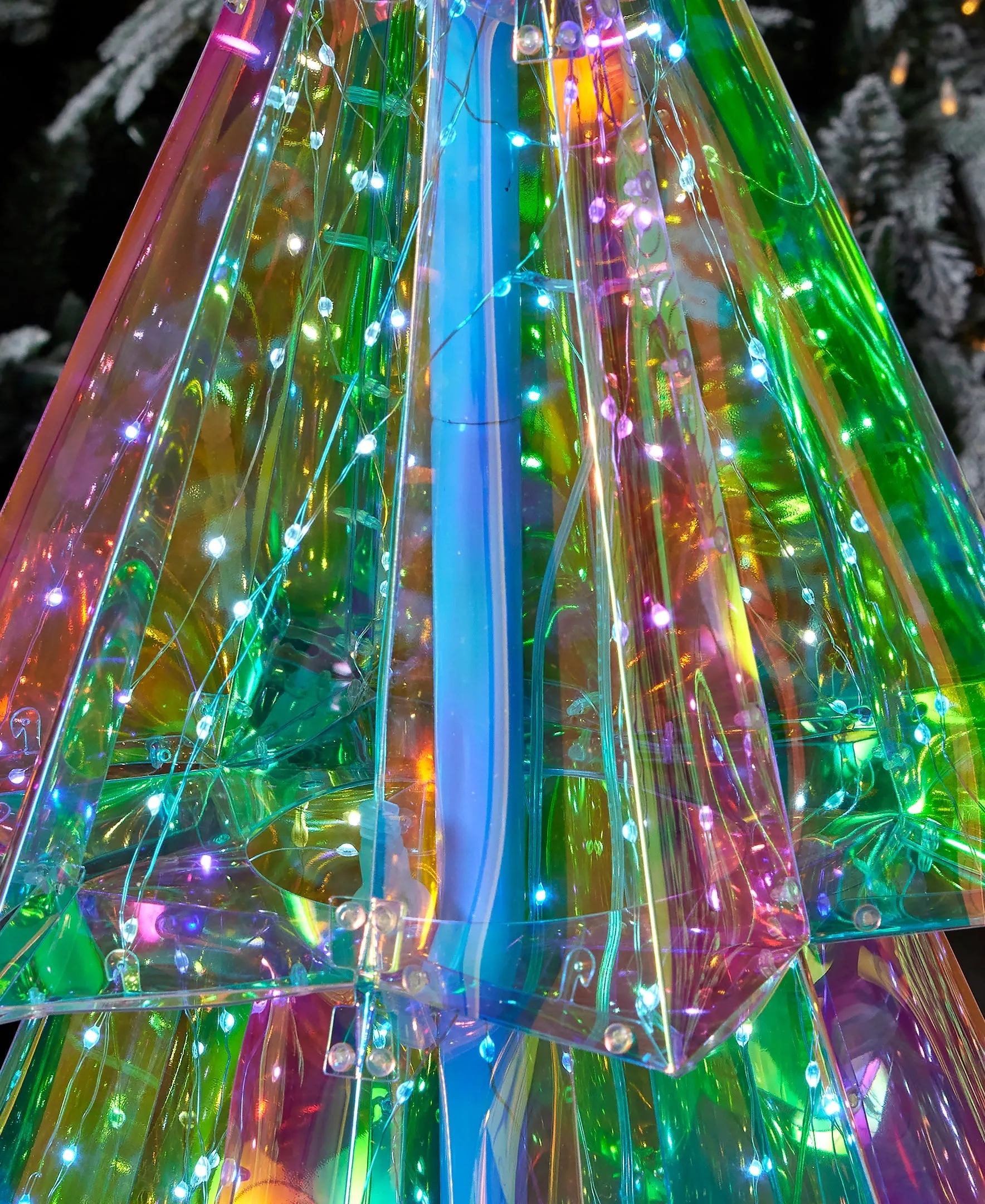 Iridescent Christmas Tree 45", LED lights