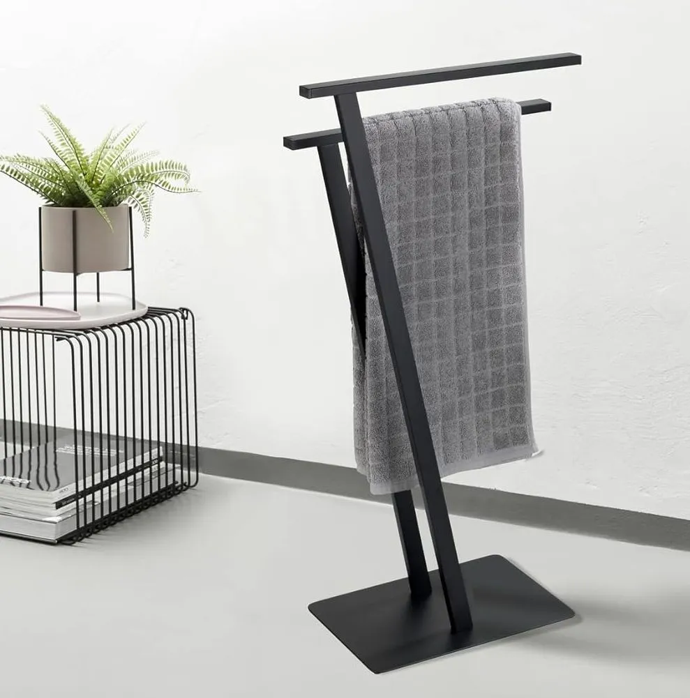 Lirio 2 Rail Freestanding Towel Rack Black