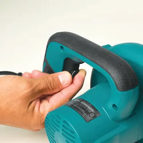 Makita 6.8 AMP Electric Blower