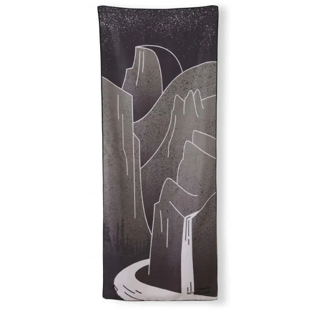 National Parks: Yosemite Valley Night Towel