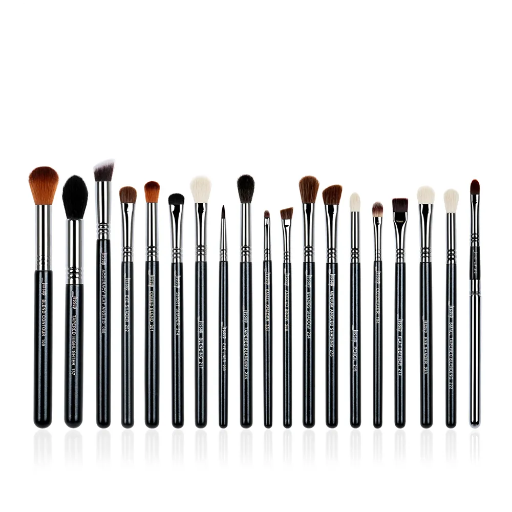 PRO 19 Pcs Makeup Brush Set T131