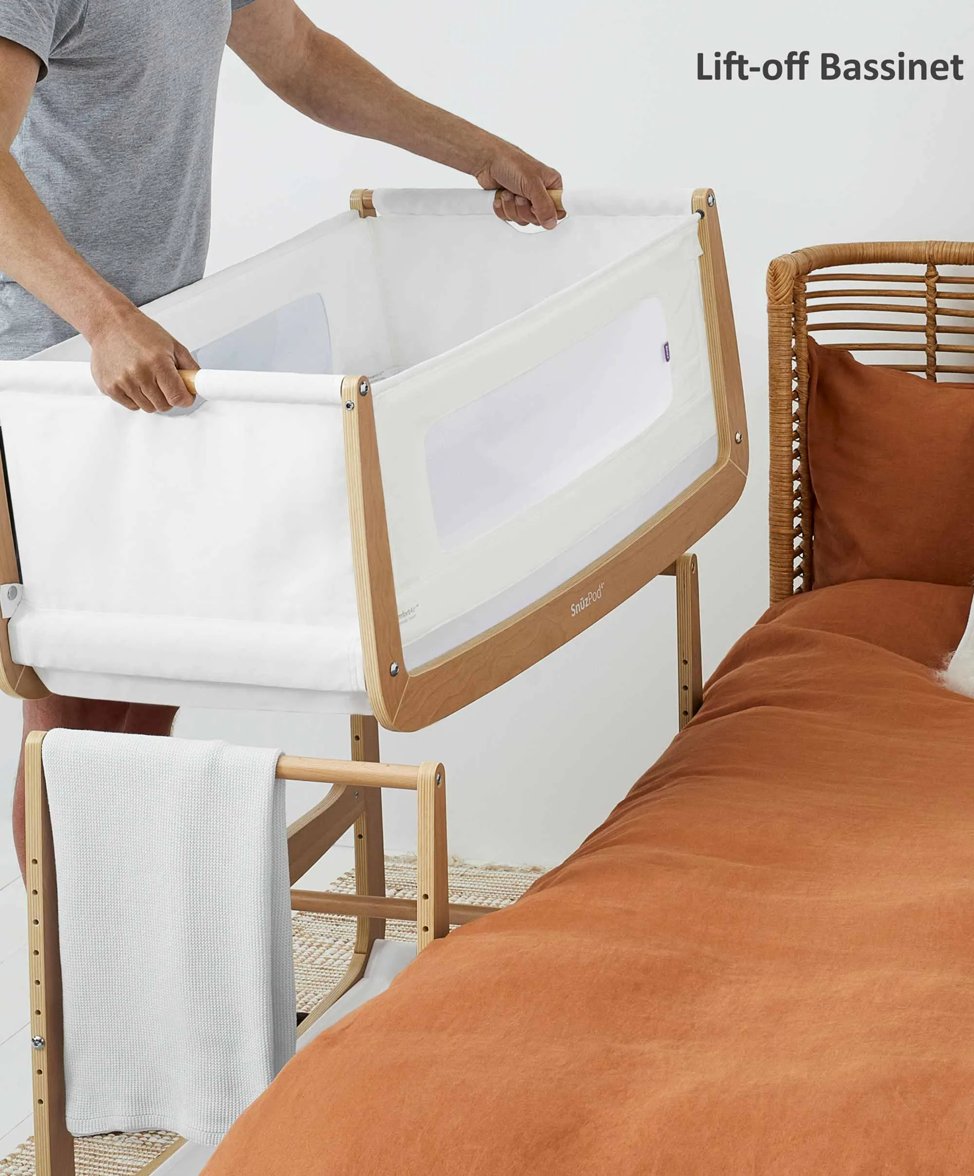 SnuzPod4 Bedside Crib - Natural