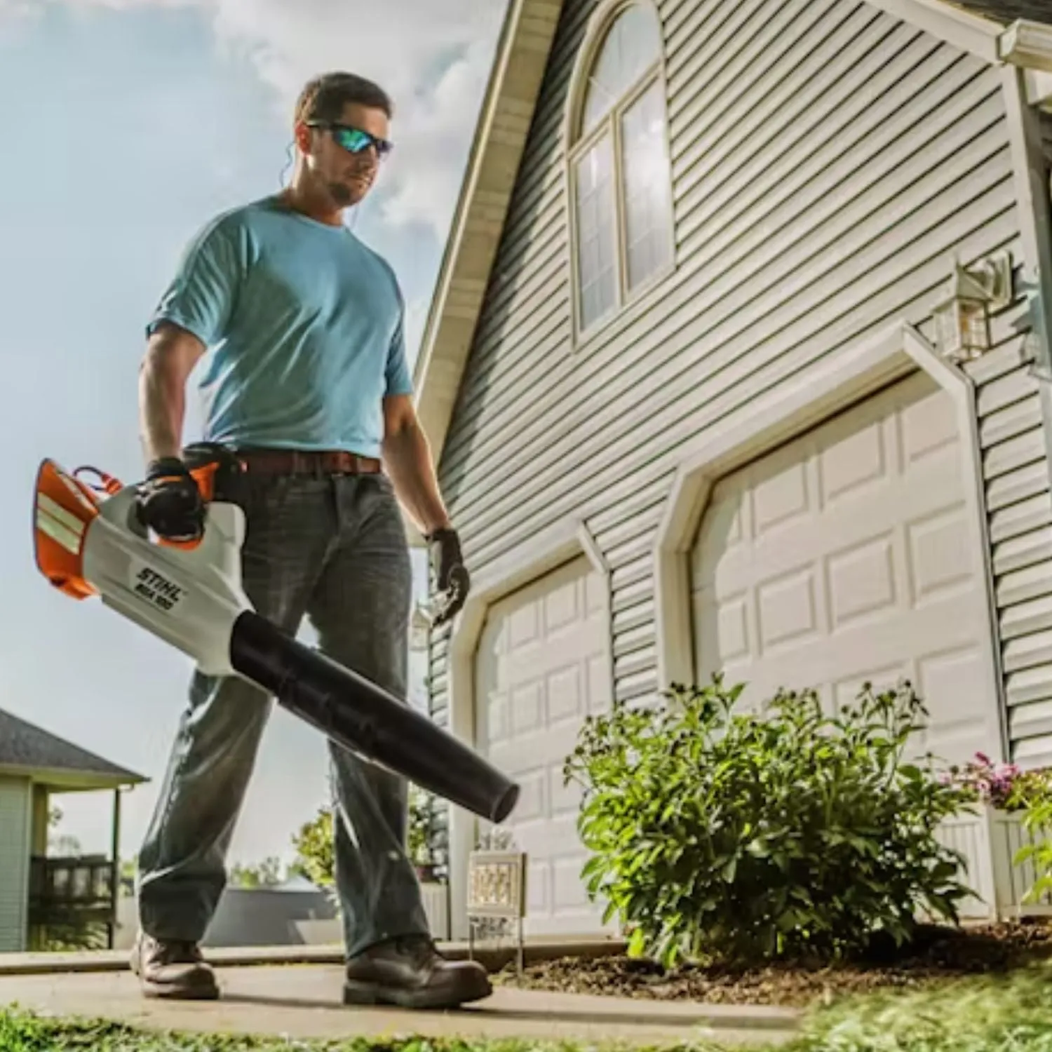 STIHL BGA 100 Battery Powered Handheld Blower | Tool Only