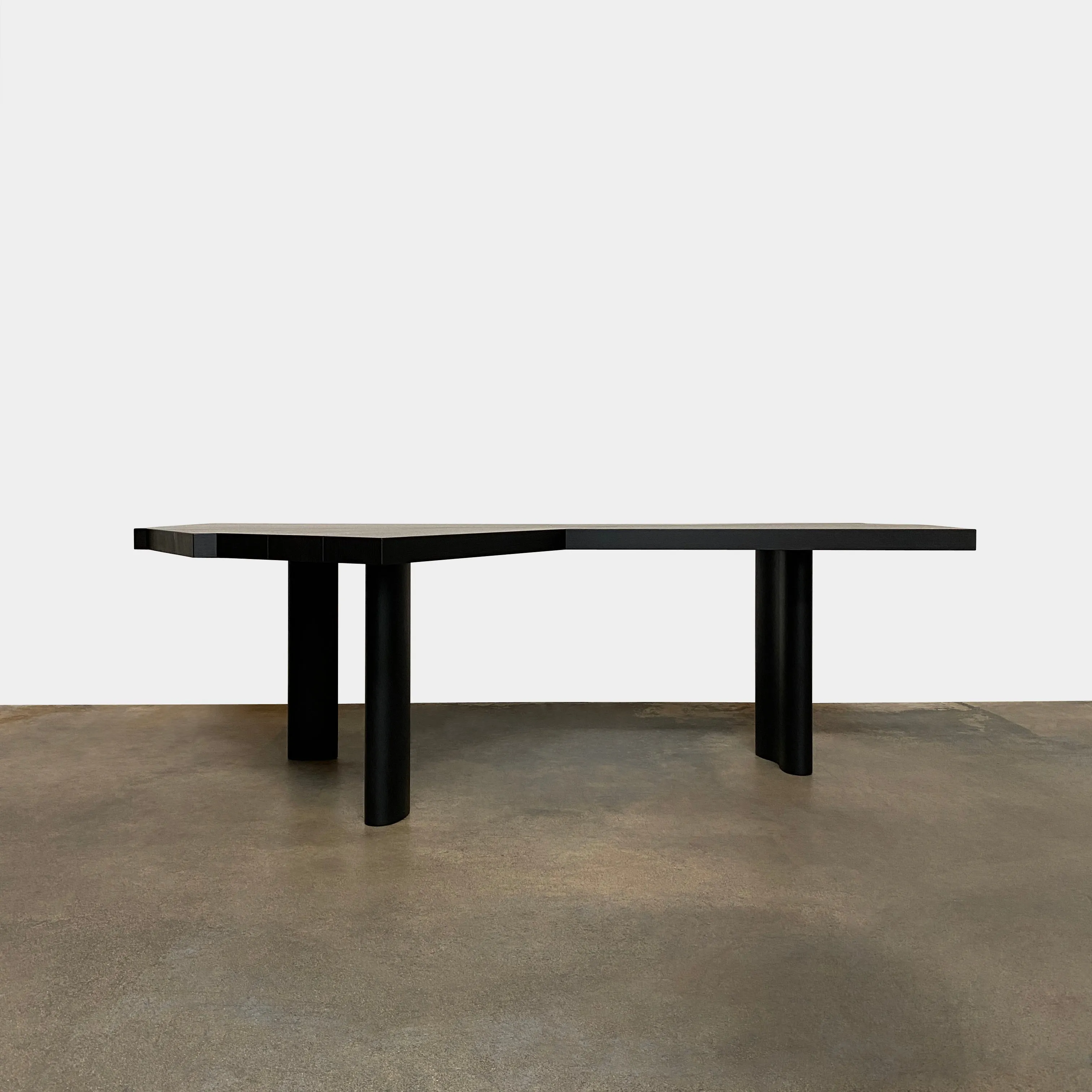 Ventaglio Table